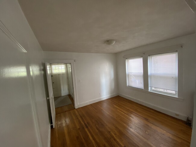 Photo - 86 Beechcroft St Condo Unit 1