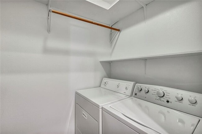 Photo - 1307 Kinney Ave