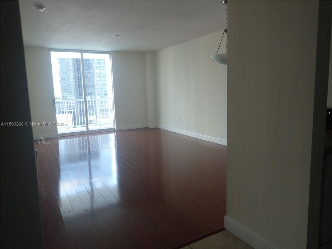 Photo - 1250 S Miami Ave