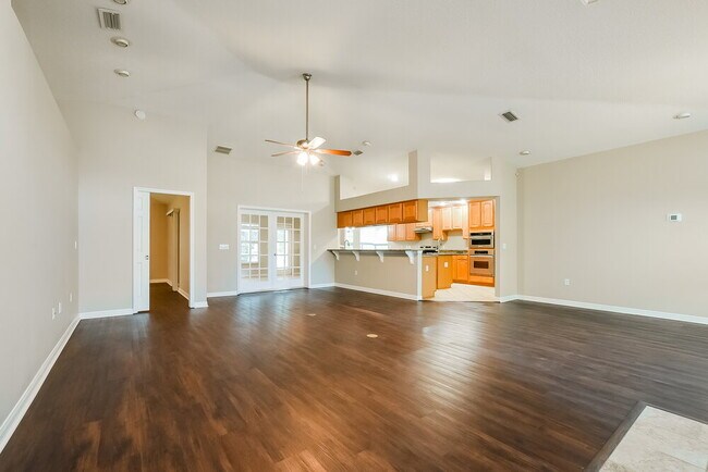 4749 Abaco Dr