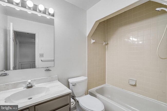 Photo - 5974 Wescott Hills Way