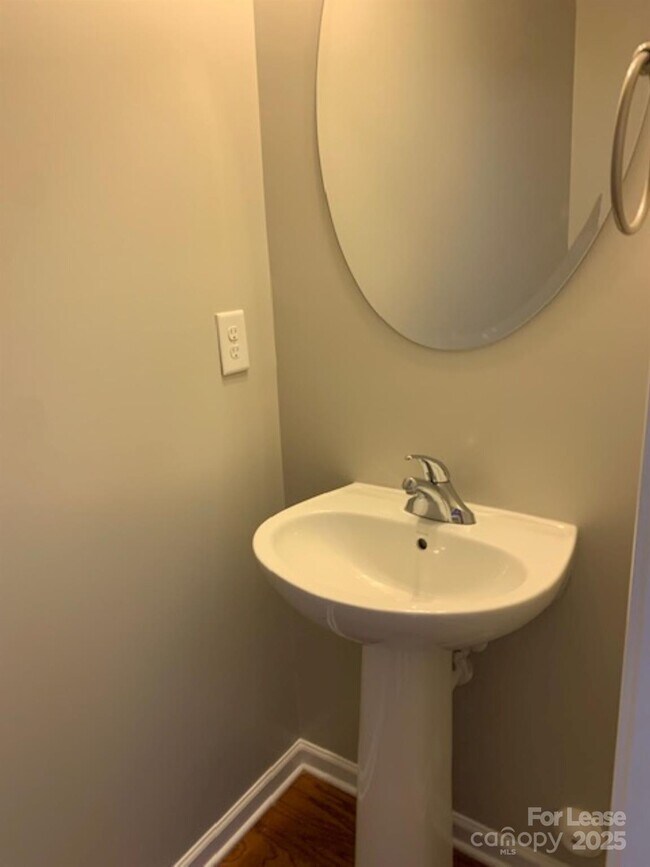 Photo - 117 Marakery Rd