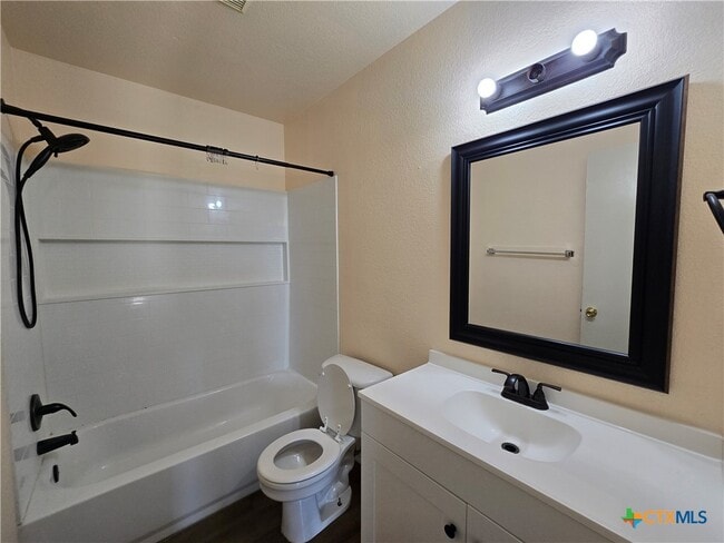 Photo - 1206 Industrial Blvd