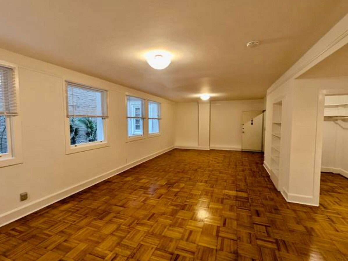 Photo - 1065 Bush Street (614r)