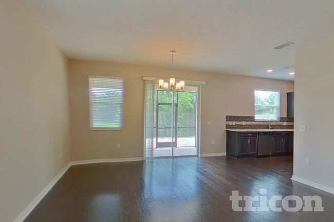 Photo - 10710 Southern Forest Dr
