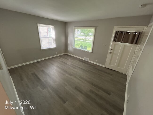 Photo - 3223 N 84th St