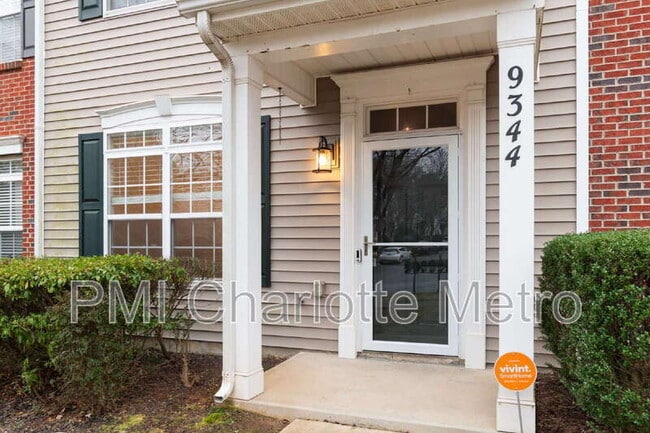 Photo - 9344 Greenheather Dr