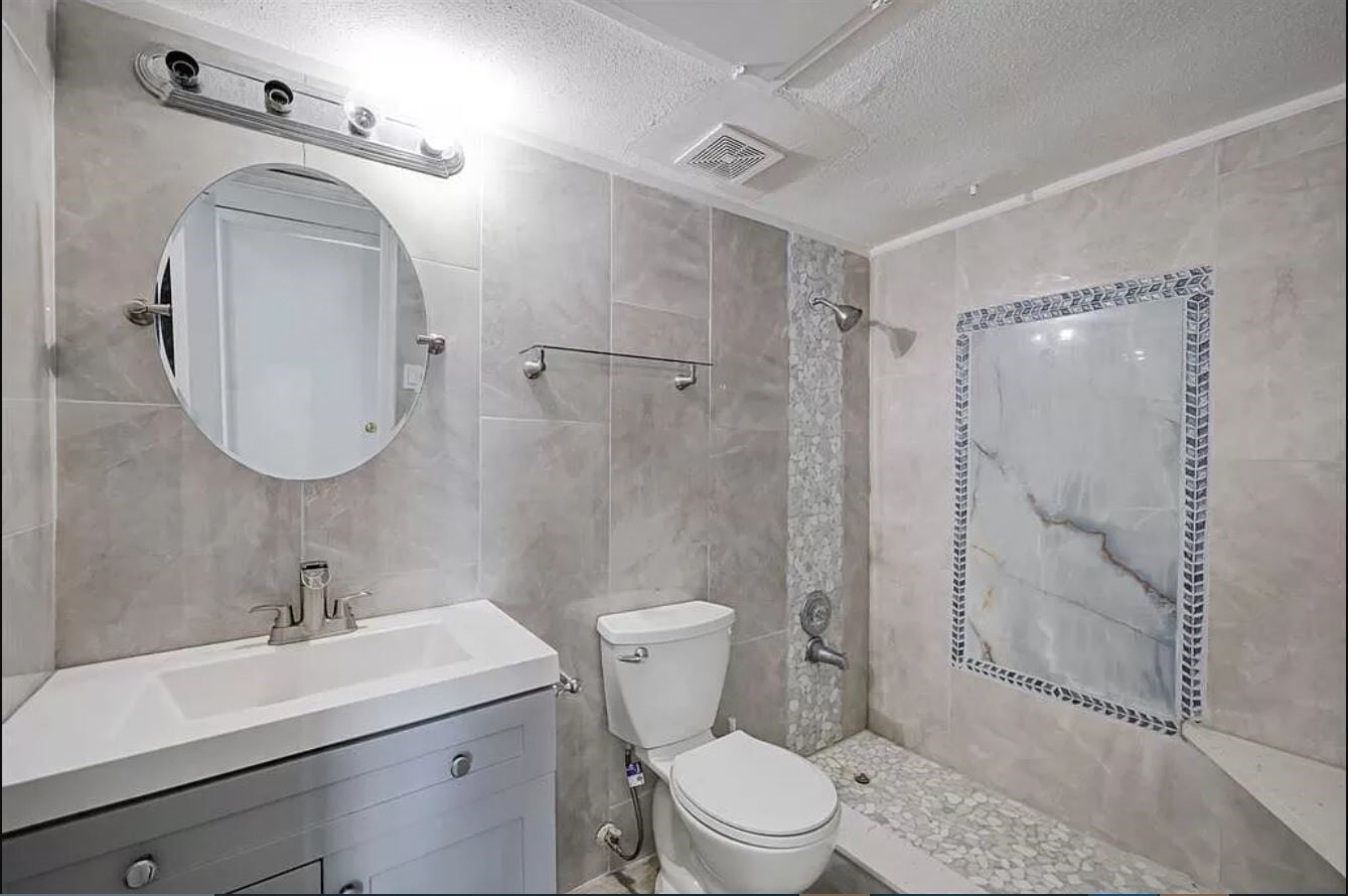 Photo - 9550 Deering Dr Unit 210