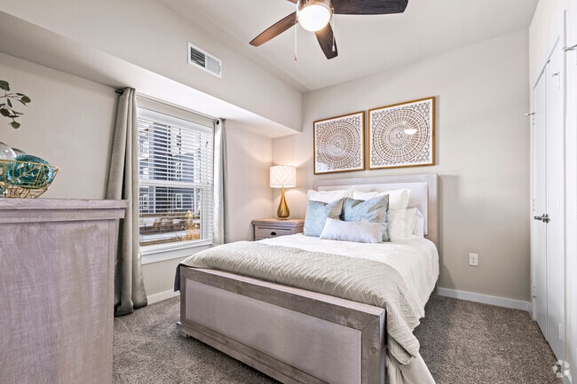 2BR, 1BA - 931SF (B3) - Bedroom - REGATTA 55