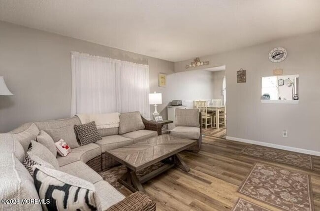 28-32 Carteret Ave Unit B4