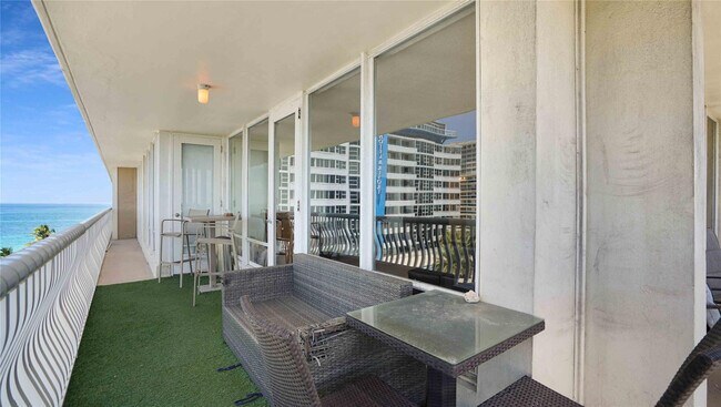 Photo - 4020 Galt Ocean Dr Unidad 501