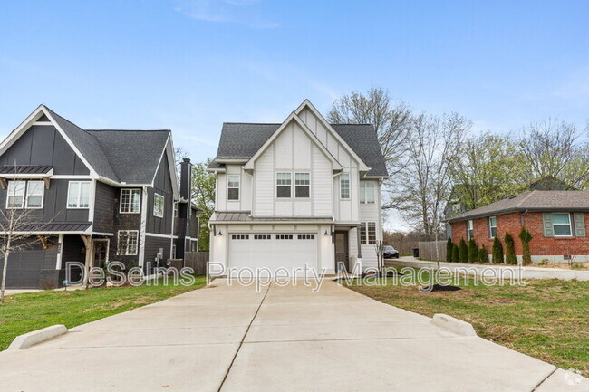 Building Photo - 2805-B Meadow Rose Drive Rental