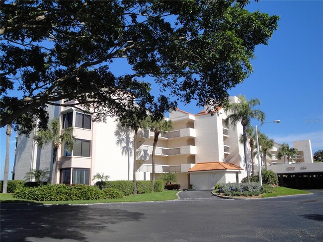 Building Photo - 5633 La Puerta Del Sol Blvd S Unit 108 Rental