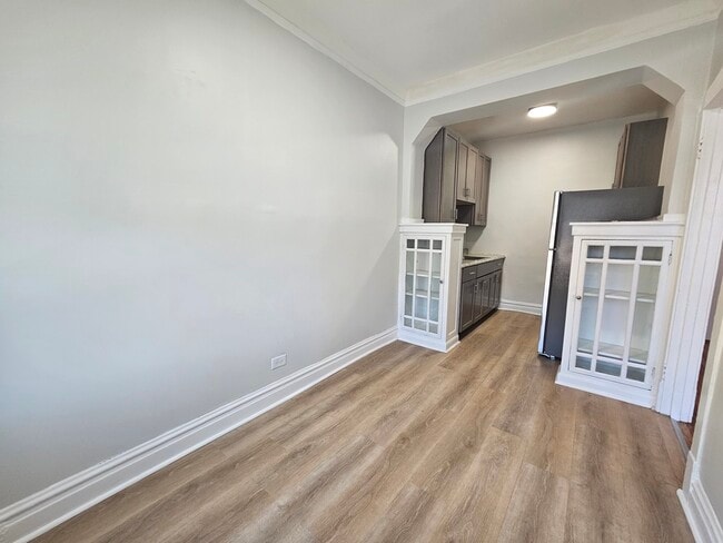 Photo - 4753 N Monticello Ave Unit 3B