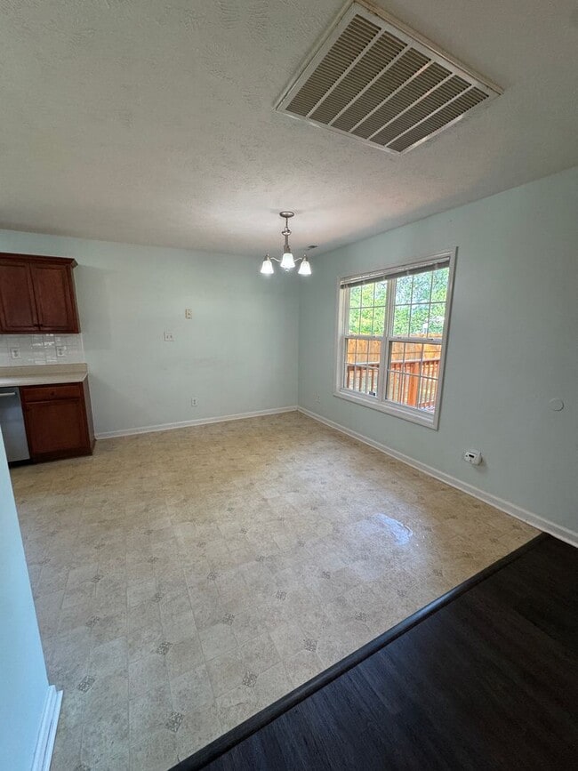 Photo - For Rent - Need Space?