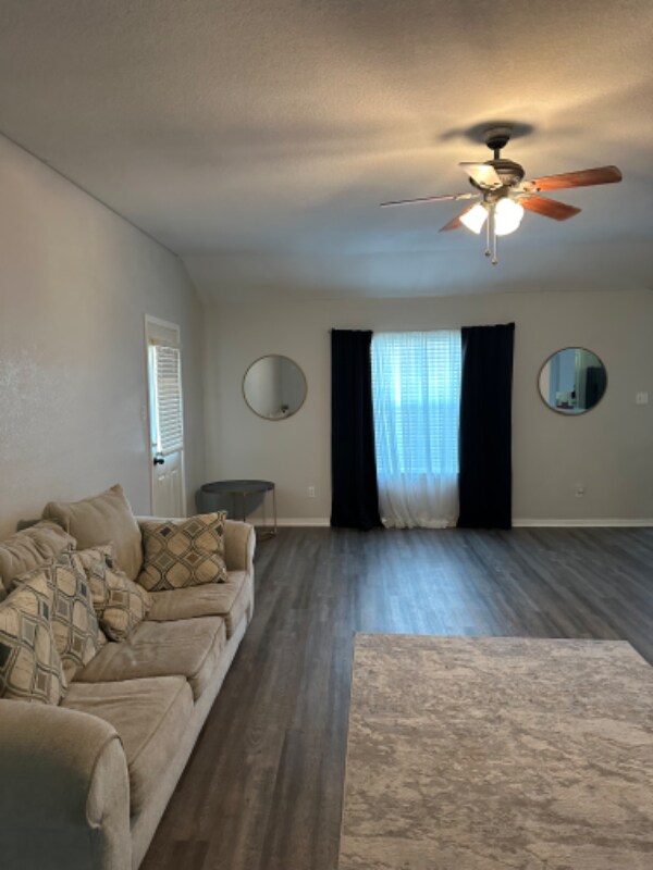 Photo - 3610 Del Mar Ct