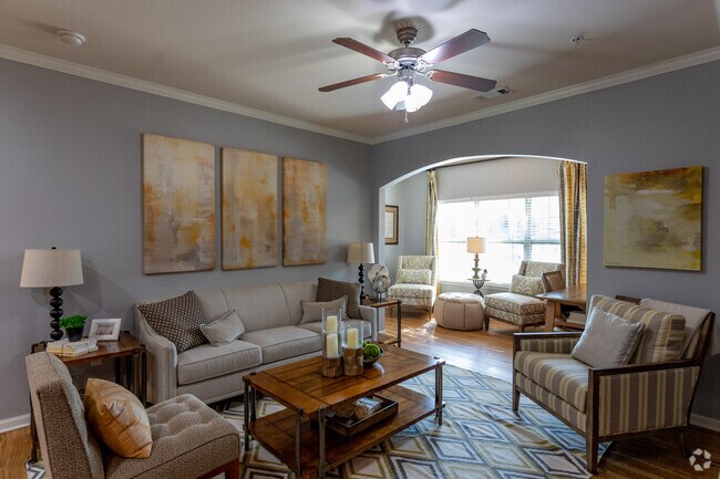 2BR, 2BA - B1SRG - 1225SF