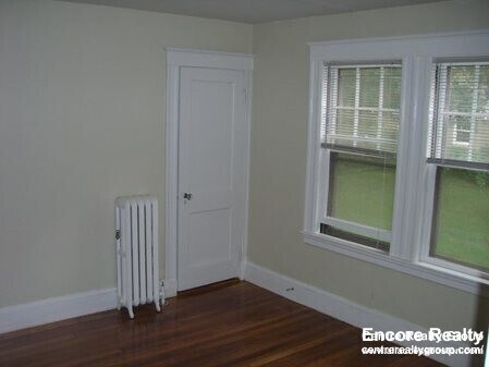 Photo - 281 Lowell Ave Unit 1