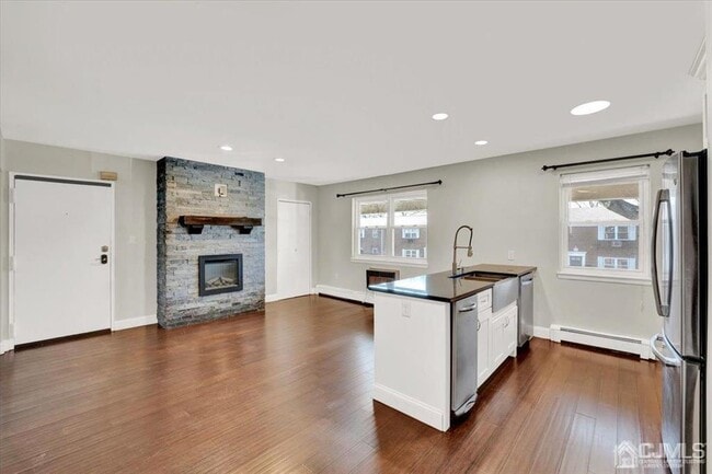 Photo - 289 Main St Unit 8K