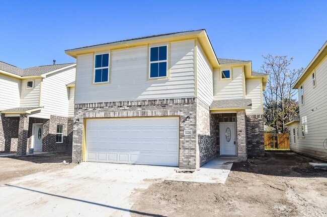 12202 Heather Flower Ln