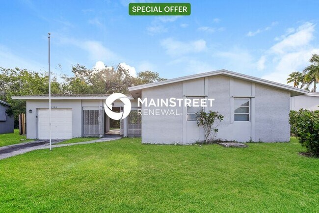 Building Photo - 2 Bedroom Pet-Friendly Home in Sunrise, FL...