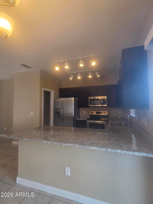 Photo - 2150 W Alameda Rd