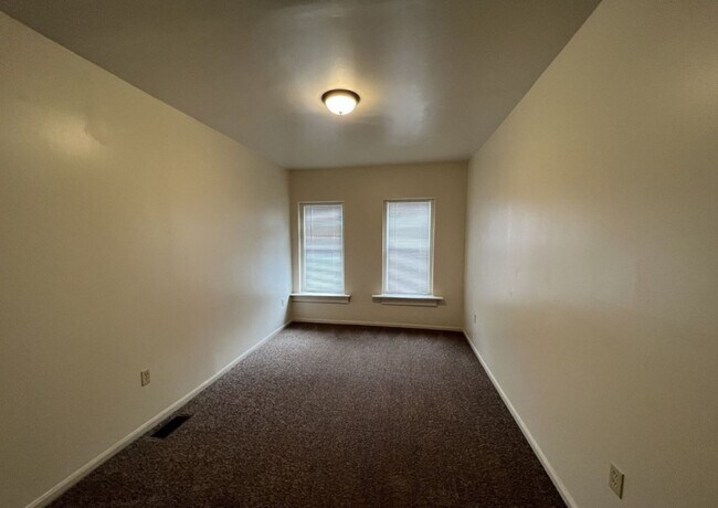 Photo - 831 Walnut St Unit #2