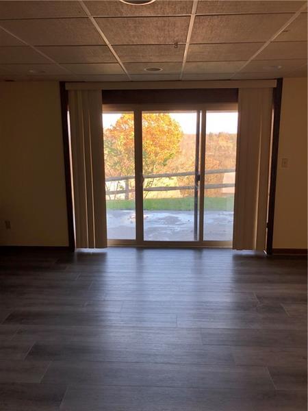 Photo - 370 Nature Trail Ln