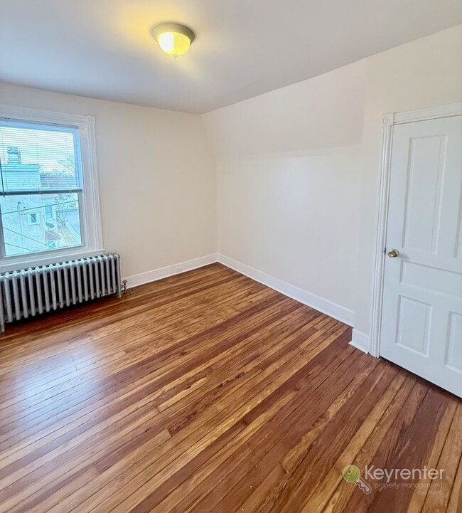 Photo - 16 N Rigby Ave Unit Apartment 3