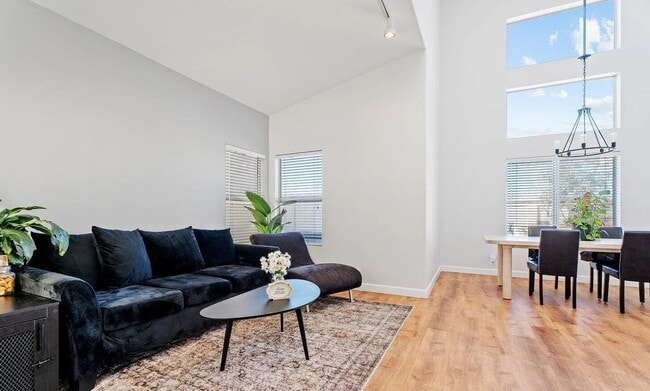 Photo - 16618 S 28th Pl