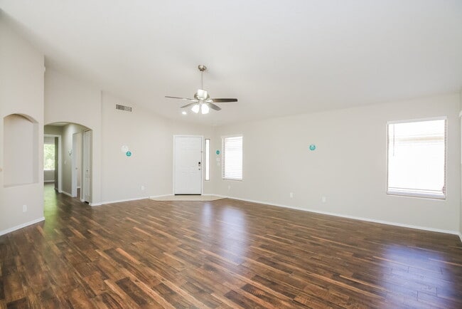 Photo - 10912 E Dragoon Ave