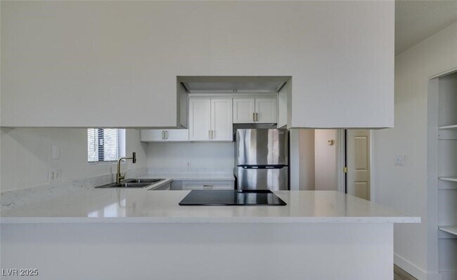 Photo - 6932 Kilgore Dr