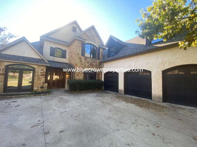 Photo - 14 Tennis Village Dr