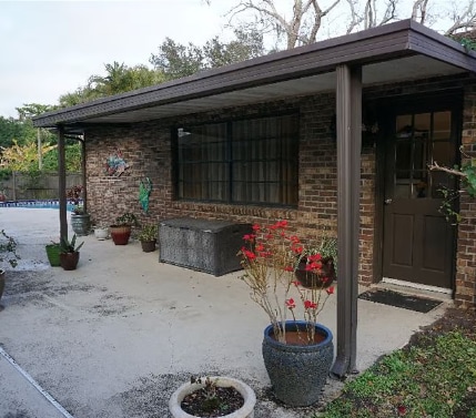 Building Photo - 1-Bedroom Cottage in a Quiet Melbourne Neighborhood Unit 2
