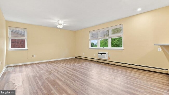 Photo - 333 Lacey Ave Unidad A2