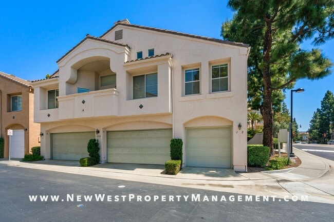 Photo - Newly renovated 2-bedroom UTC townhome in the coveted Andria of Renaissance at La Jolla community...