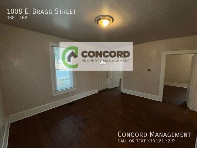 Photo - 1008 E Bragg St