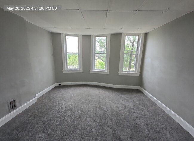 Photo - 1907 W Mulberry St