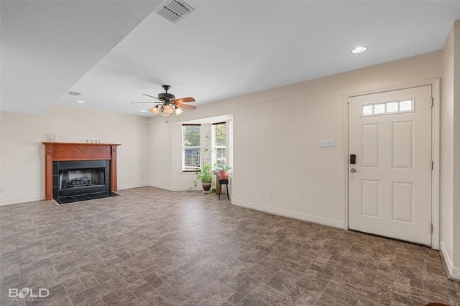 Photo - 1608 Shepherd Dr
