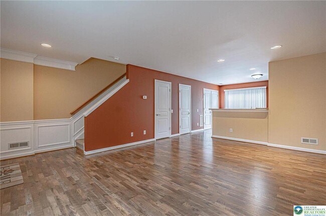Photo - 1396 Artisan Ct