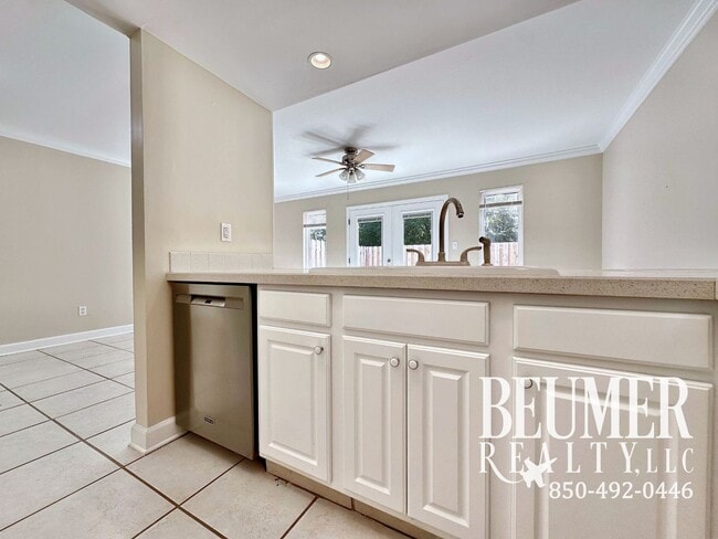 Photo - Charming 2 bedroom, 2.5 bath townhome for rent in SW Pensacola!