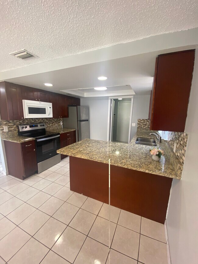 Photo - 12703 Alida Pl