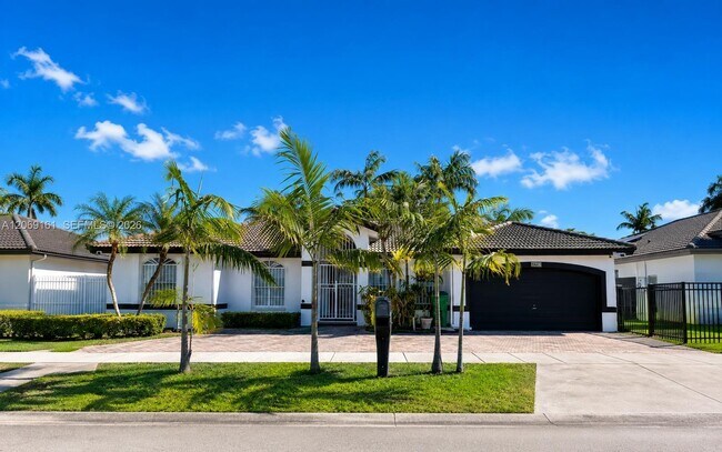 Building Photo - 1063 SW 142nd Ave Unit 1063
