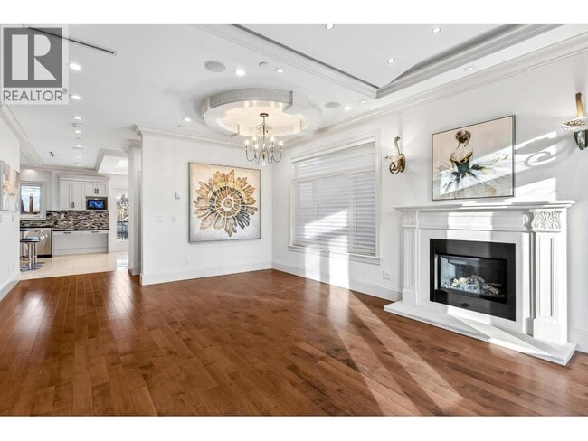 Photo - 371 W 22nd Ave