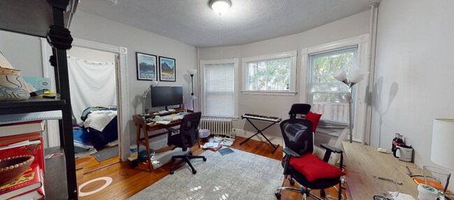Photo - 11 Eustis St Unit 2