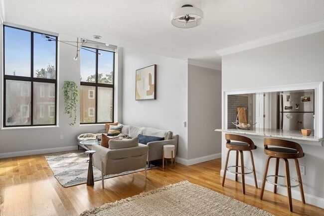 Photo - 841 Parker St Unit 202