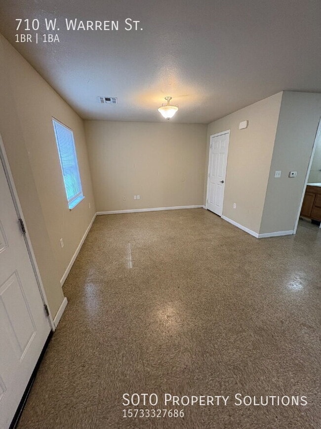 Photo - 710 Warren St