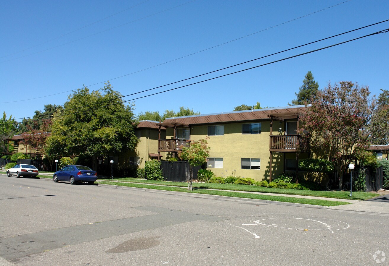 Photo - Valley View Apartments
