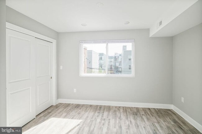 Photo - 1443 N 8th St