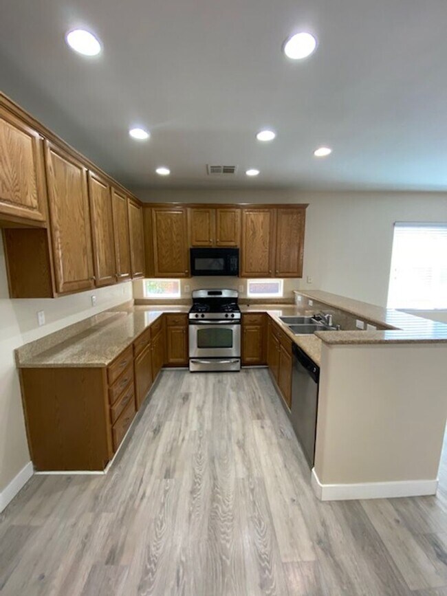 Photo - 3 bedroom home in Sky Ridge